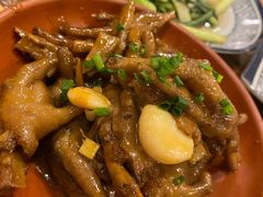 -霄汉牛三鲜湖北砂锅菜(万松园2店)