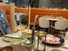 大堂-椰子营·椰子鸡火锅(万象里店)