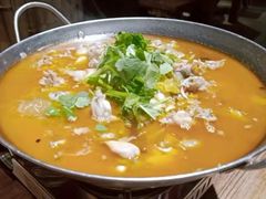 小米椒爱上蛙-先启半步颠小酒馆(常熟万达广场店)
