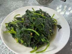 -天天向上素食餐厅(五台山店)