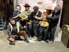 -暴风岛沉浸式体验馆(百联世纪店)