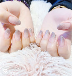 -Pink You美甲洗眉纹绣定制中心