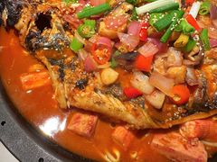 清江鱼-鸣记脆皮烤鱼·海鲜烤鱼(三八广场店)