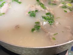 -丁里羊肉小镇(天鹅湖总店)