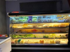面包甜点陈列柜-万记麻辣烫国展总店