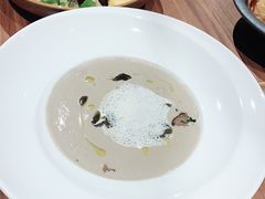 -Erman岩烧牛排(虹桥南丰城店)