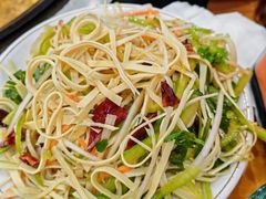 -东北菜铁锅炖(义乌街店)