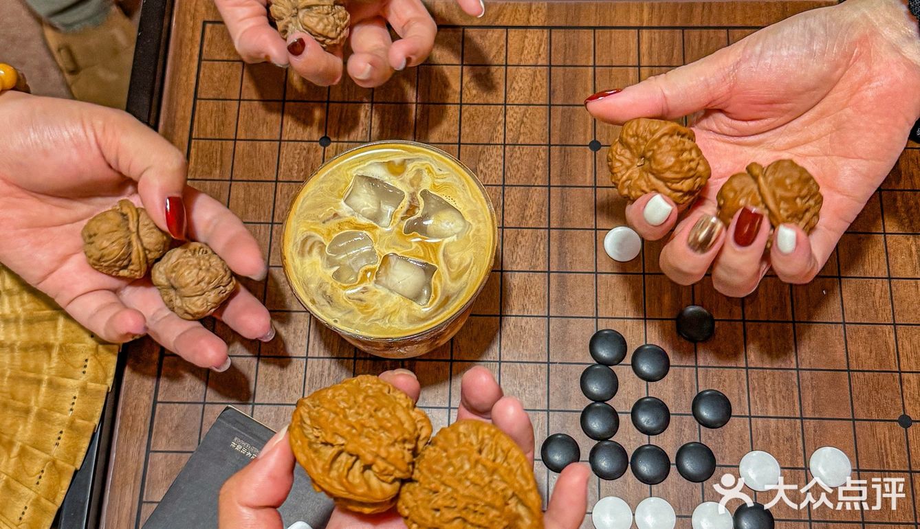 宁波新店！当咖啡碰上文玩！