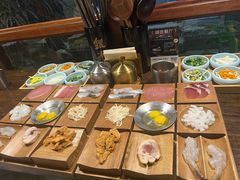 -银米·云南传统过桥米线(双廊黑金冠店)
