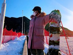 -荣盛康旅野三坡滑雪场