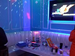-米乐星世界KTV