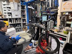 -大行Dahon自行车·北京顶点单车apex bike·ARAI摩托车头盔(白塔寺专卖店)