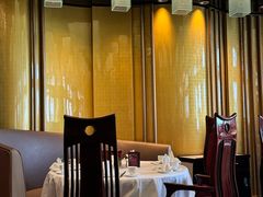 -晶荷轩(香港迪士尼乐园酒店)