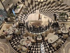 -浅深(世茂滨江精品店)