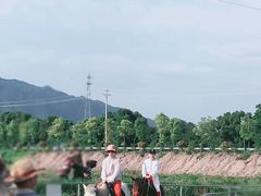 -玻璃桥景区石牛寨
