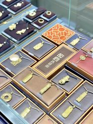 -周大福荟馆JEWELRIA(宝安南路华润万象城店)