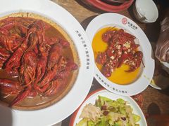 -叶派龙虾•招牌香辣蟹·海鲜(中海国际店)