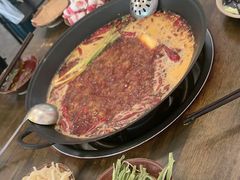 -黄潇洒老火锅(九眼桥宏济巷店)