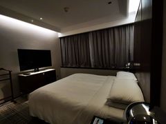 -上海龙之梦万丽酒店