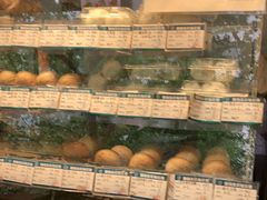 -白玉兰食品(汇联商厦店)