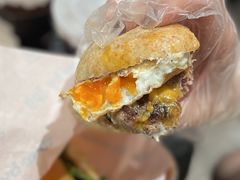 猪柳蛋麦芬-JPG canteen(广州寺右公馆店)