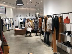 -URBAN REVIVO(西安Momopark店)