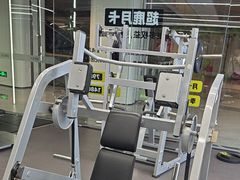 -超鹿运动(五四路恒力城店)