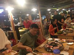 -江南猪肉商会无限续吃(弘大店)