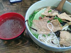 -陈记柳州螺蛳粉(大坪店)