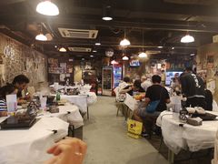 大堂-鲜入围煮花胶鸡海鲜火锅