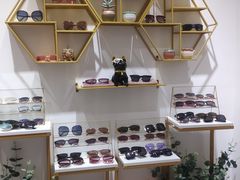 -肆兮眼镜·蔡司·徕卡战略合作店(大坪店)