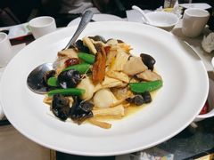 罗汉斋-京味斋·北京烤鸭(北京南站洋桥店)