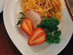 -粤尚腾香居中餐厅(首都机场希尔顿店)