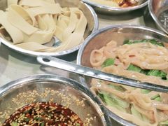 -憨铁匠老火锅(龙岗万科里店)