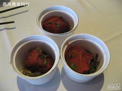 三碗红烧肉 -毛家饭店·30年融合新湘菜(无影山店)