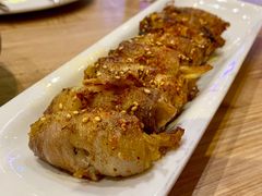 烤五花肉酸菜卷-窑啊窑窑炉烧烤(合生广场店)