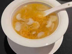 酸辣乌鱼蛋汤-鲁采LU STYLE(新天地店)