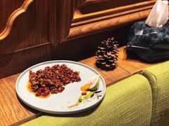 自贡手撕牛肉-甜阿姨·天台花园私房菜(万松园店)