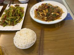 -鲁南仔·滕州炒鸡(经三路店)