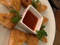 月亮虾饼ShrimpPancakes-Golden Lily河内巴黎法越料理餐厅(建国西路店)