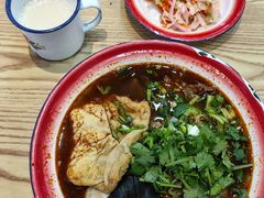 -刘二姐襄阳牛肉面(鸟巢店)