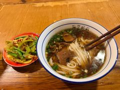 -矮子粉店1985·长沙米粉(湘春路店)