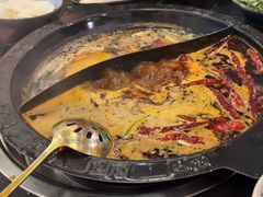 -重庆川渝肥妹火锅