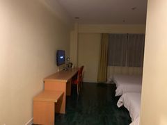 -如家精选酒店(上海塘桥儿童医学中心世博店)