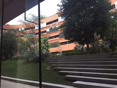 -上海衡山路十二号华邑酒店