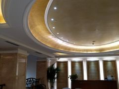 -山明水秀大饭店