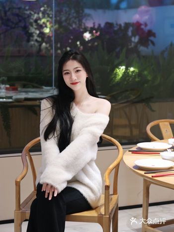 在美丽园林之中品味番禺地道菜