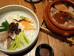 -云海肴·汽锅鸡·云南菜(天山百盛优客店)