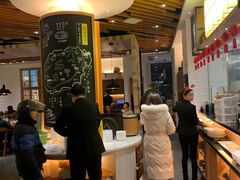 大堂-拾味馆·浓鲜骨汤(光谷天地店)