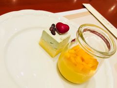 -东方滨江大酒店·滨江厅